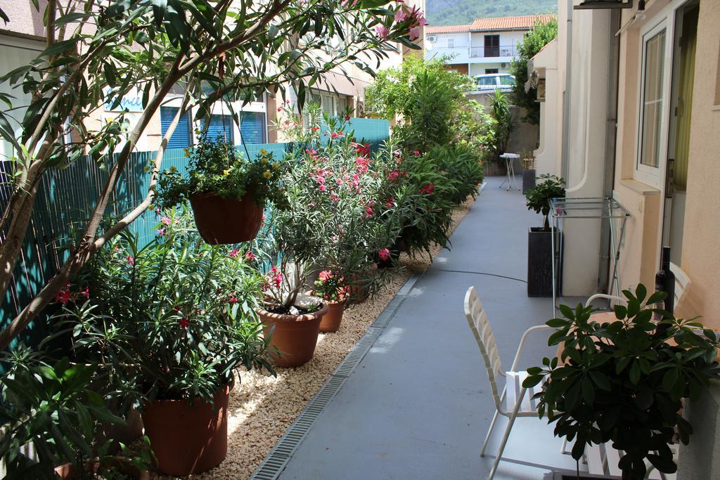 Apartments Petric Makarska Exterior photo