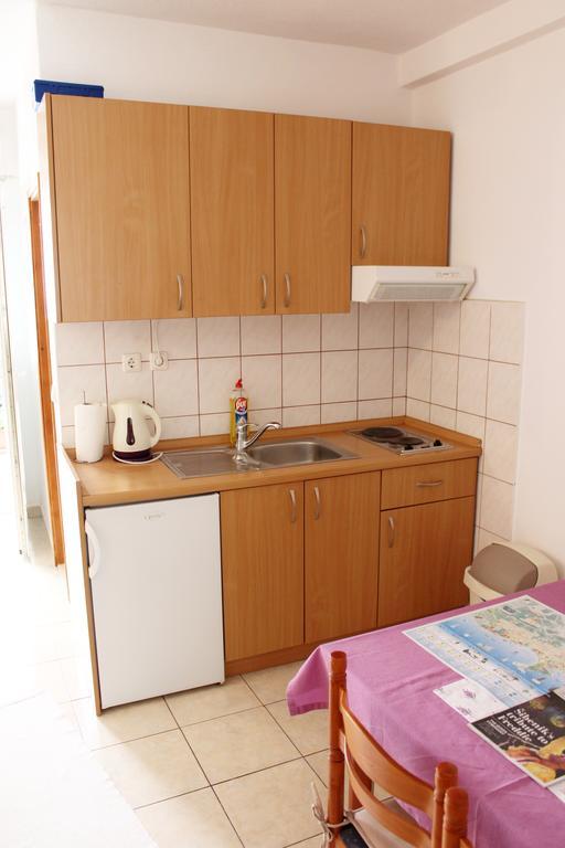 Apartments Petric Makarska Exterior photo