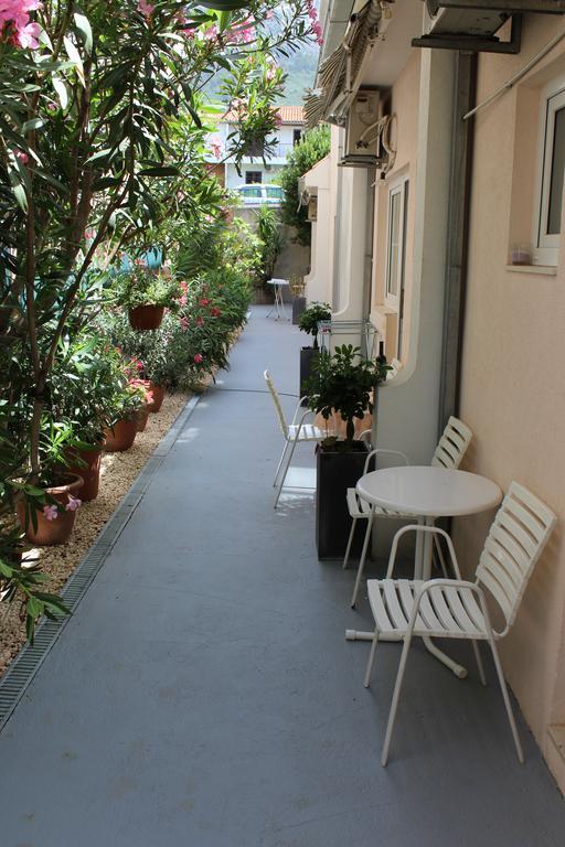 Apartments Petric Makarska Exterior photo